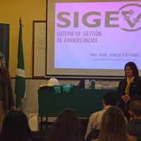 Charla Técnica sobre Sistema de Gestión de Envases Vacíos