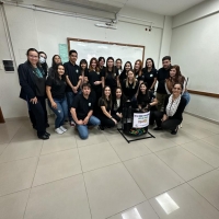 Contenedor de tapitas