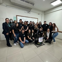 Contenedor de tapitas