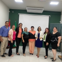 Charla Nuevos códigos de vestimenta en la imagen profesional