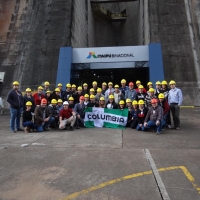 Columbia de paso por Itaipú