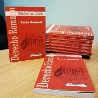 Presentación de Libro de Derecho Romano