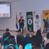 Charla sobre "Manejo analgésico y anestésico en gestantes"