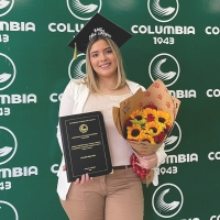 Alumnos de Comercio Exterior brillan en defensa de sus TCC