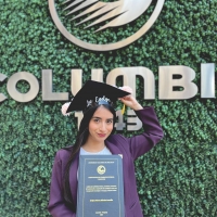 Alumnos de Comercio Exterior brillan en defensa de sus TCC