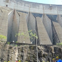 Visita a Hidroeléctrica Itaipú por Alumnos de Veterinaria
