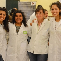 Expo de Farmacología por Alumnos de Veterinaria