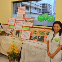 Expo de Farmacología por Alumnos de Veterinaria