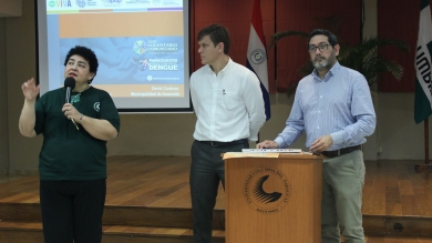 Charla informativa: "Paraguayos Unidos Contra el Dengue"