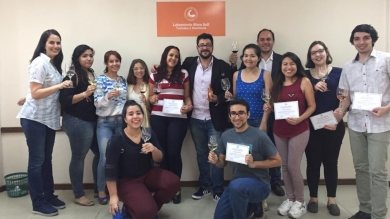 Culmina la Primera Edición del Curso de Introducción al Mundo del Vino con Cata de Variedades