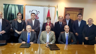 Convenio de Cooperación con el Fondo Ganadero