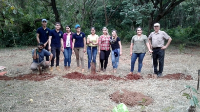 Práctica de Fruticultura en San Lorenzo