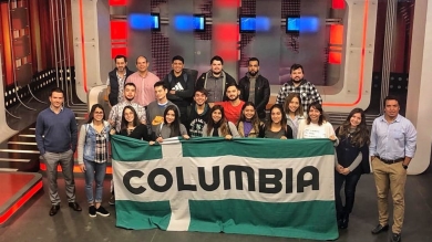 Provechosa visita de alumnos al SNT