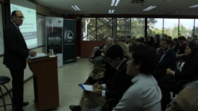 Viceministro del MUVH reveló proyectos durante una charla