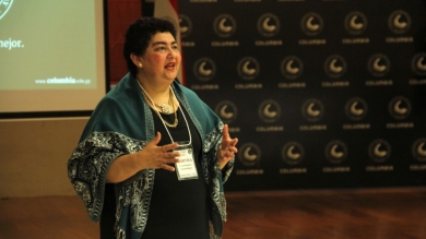 Docente de Columbia recategorizada por la CONACYT