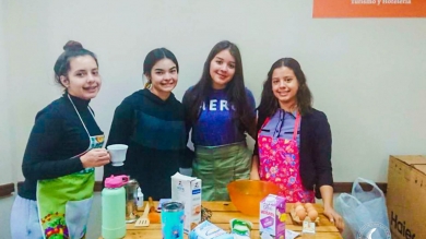 Prácticas del área en el Laboratorio de la carrera de Turismo y Hotelería "Mara Ball"