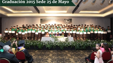 Así fue la graduación de la promoción 2015, sede 25 de Mayo