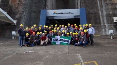 Columbia de paso por Itaipú