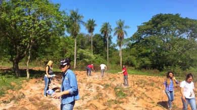 Encalado de Suelo en Caacupé