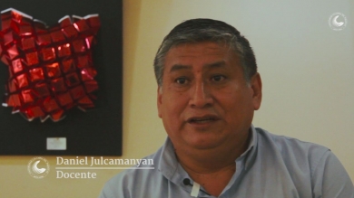 Profesor de Diseño Columbia realiza la primera exposición de Teselaciones