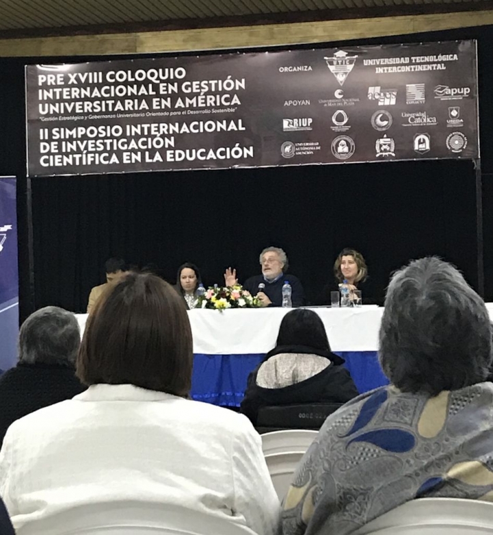 Presentación en el Pre XVIII Coloquio Internación en Gestión Universitaria en América