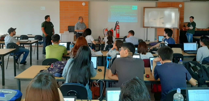 Alumnos practican Protocolo de Seguridad