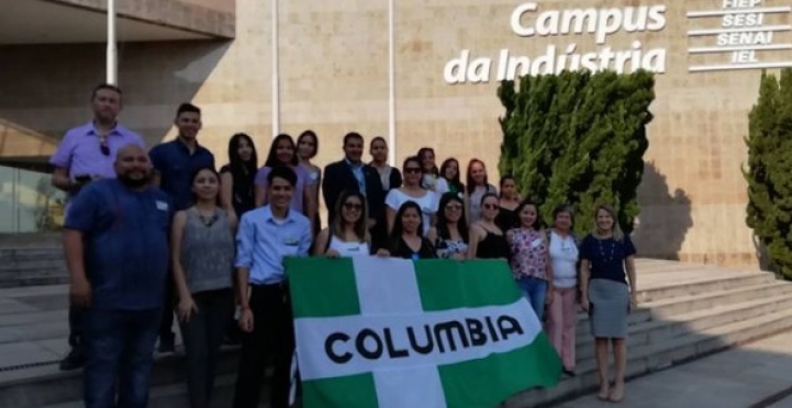 Estudiantes de la Filial San Lorenzo realizaron visitas técnicas en Curitiba, Brasil