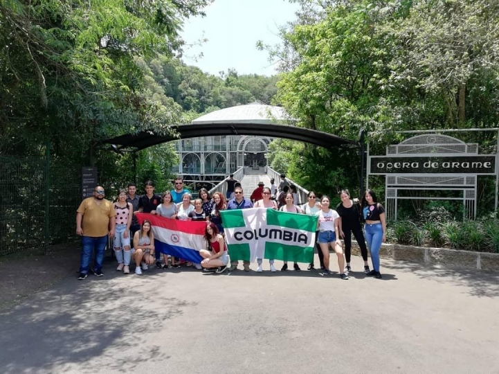 Estudiantes de la Filial San Lorenzo realizaron visitas técnicas en Curitiba, Brasil