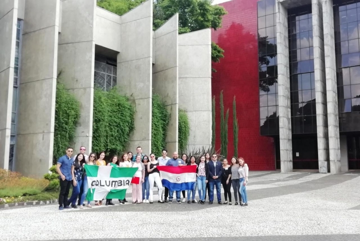 Estudiantes de la Filial San Lorenzo realizaron visitas técnicas en Curitiba, Brasil