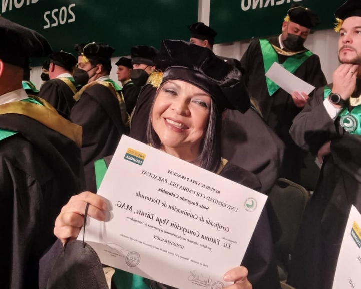 Acto de Graduación de Posgrado Columbia