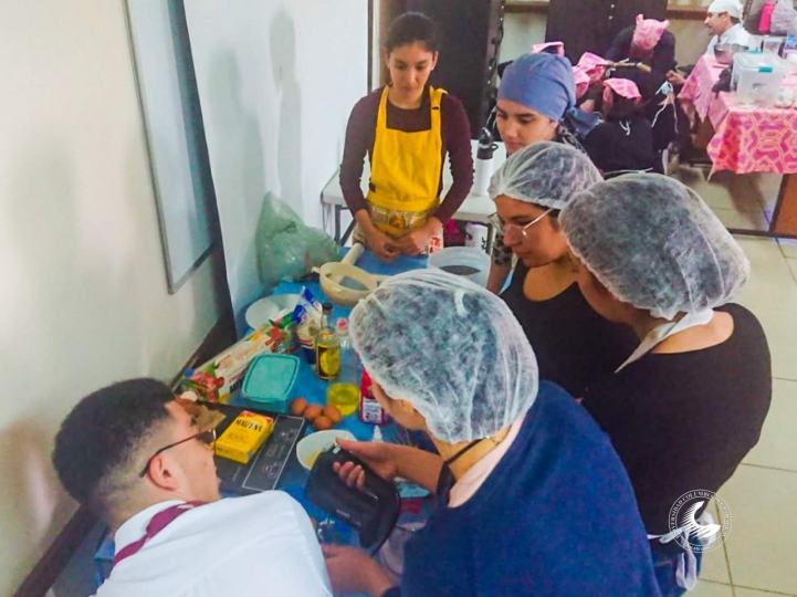 Prácticas del área en el Laboratorio de la carrera de Turismo y Hotelería &quot;Mara Ball&quot;