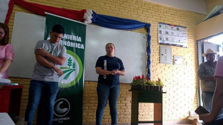 Visita a Bachillerato Técnico Agropecuario