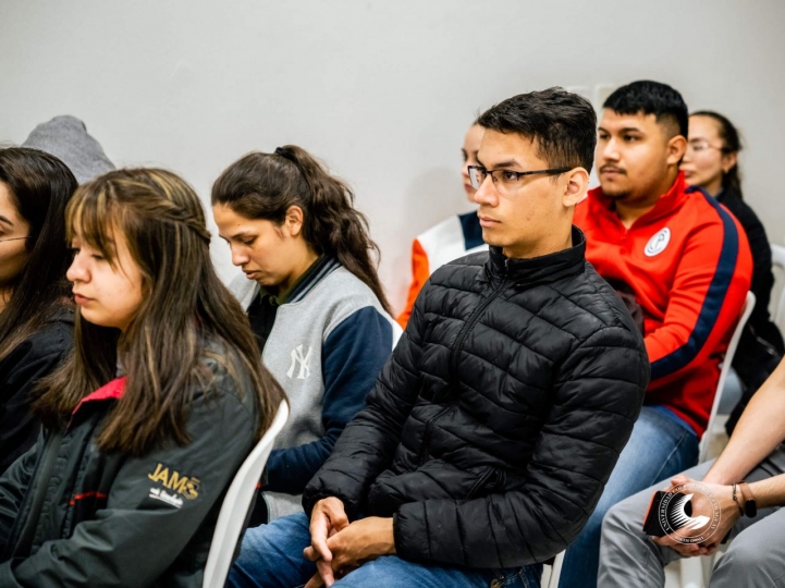 Periodistas de San Lorenzo brindaron charla sobre &quot;Prensa digital en tu ciudad&quot;