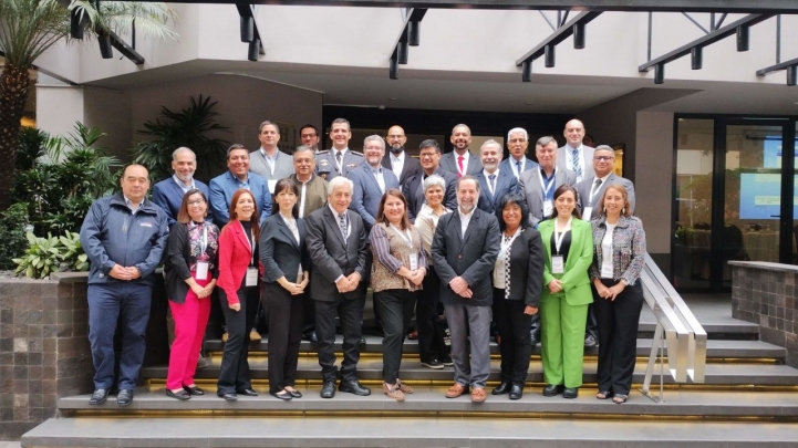 Vicerrectora representa a la universidad en Taller Internacional sobre Políticas Públicas en Perú