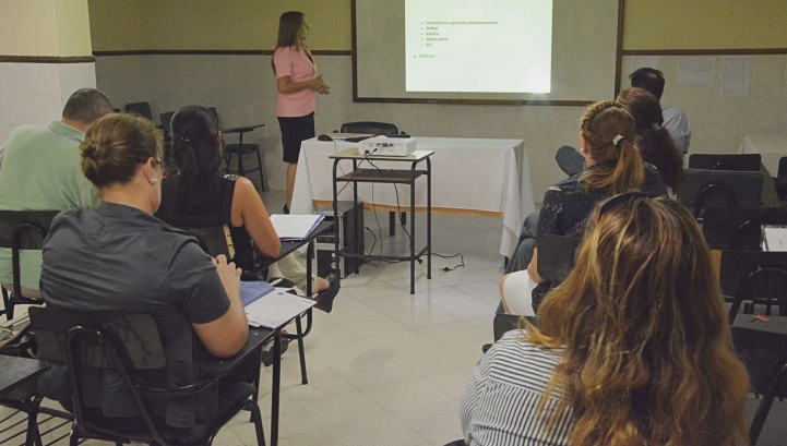 Taller de Capacitación &quot;Estrategias de Evaluación y Elaboración de Pruebas Escritas&quot;&quot;