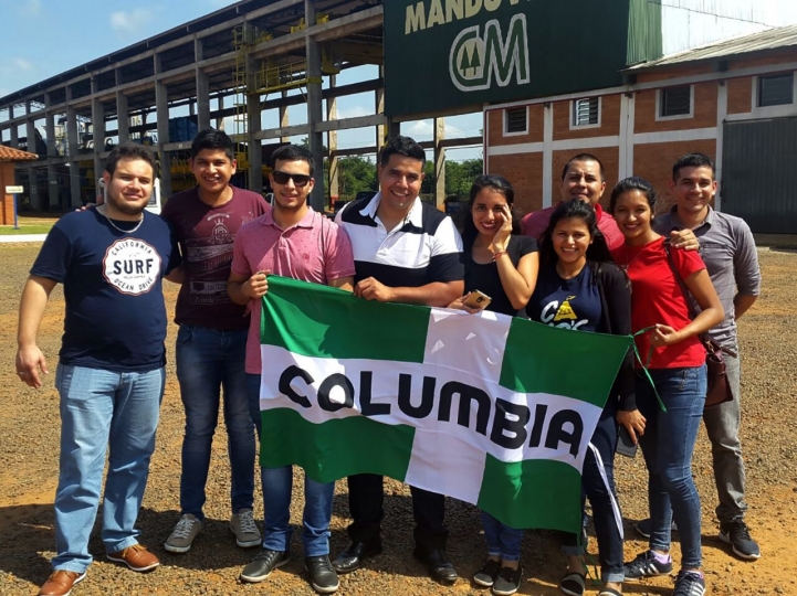 Actividad con la Cooperativa Manduvirá Ltda.