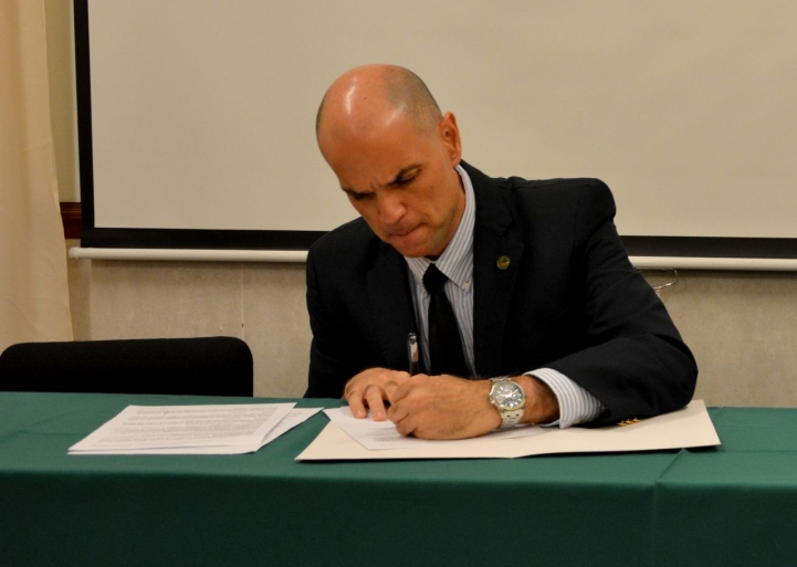 Convenio entre la Universidad Columbia y el Colegio de Contadores del Paraguay